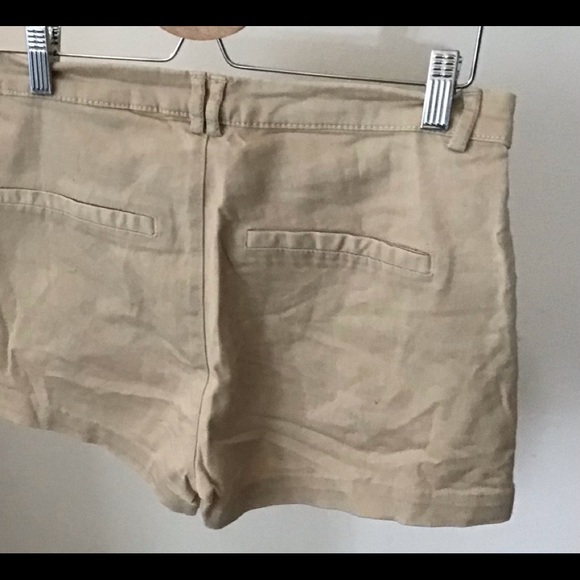 H&M shorts size 10 beige - Picture 2 of 2
